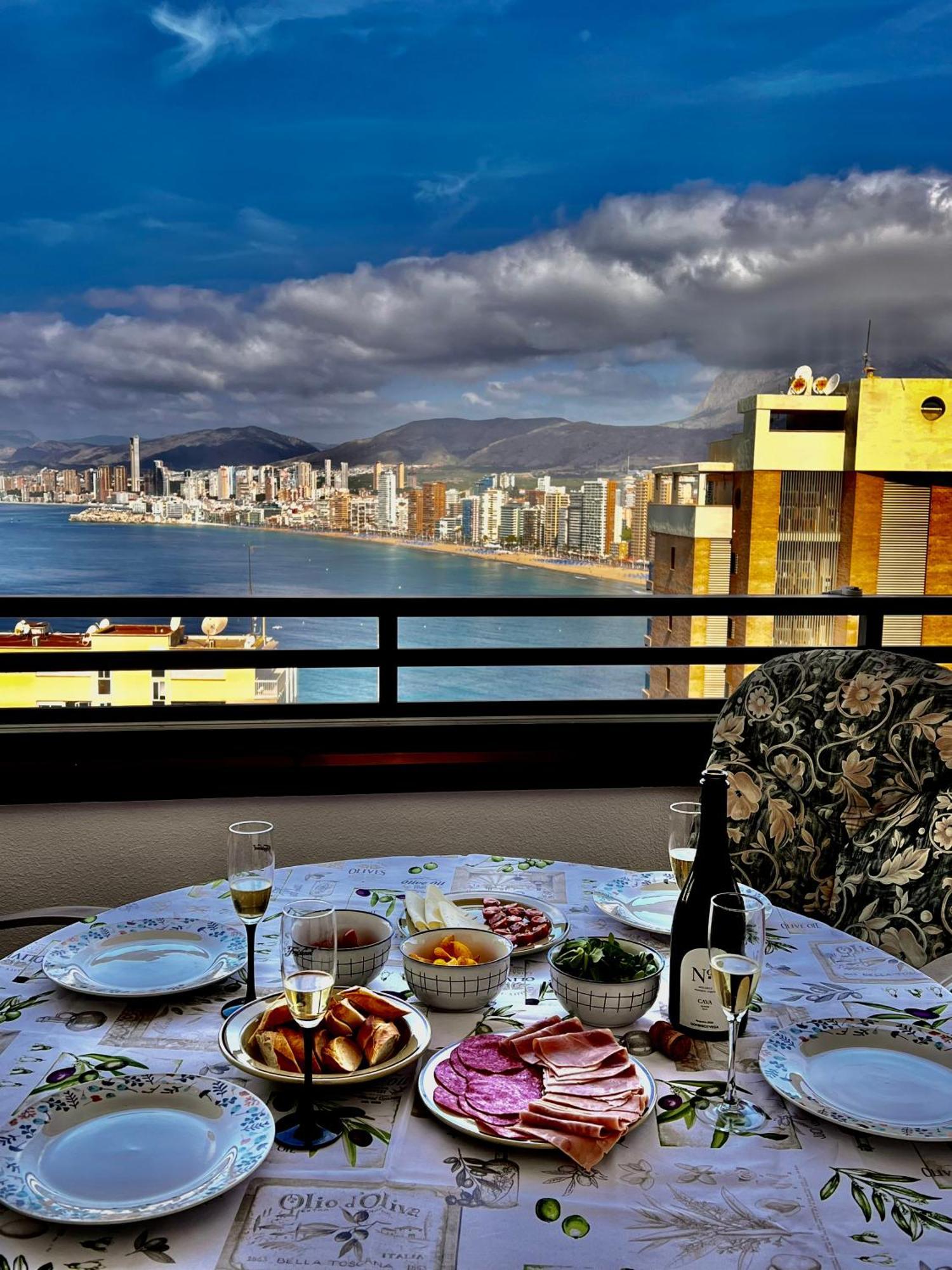 Blue Big Lagoon Trinisol2 Benidorm Exterior foto